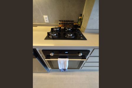 Apartamento à venda com 72m², 2 quartos e 1 vaga Apartamento à venda com 72m², 2 quartos e 1 vagaCozinha - Armários