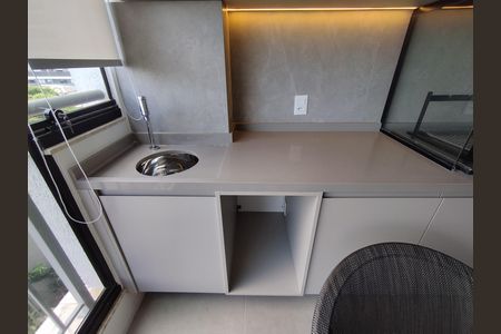 Apartamento à venda com 72m², 2 quartos e 1 vaga Apartamento à venda com 72m², 2 quartos e 1 vagaVaranda gourmet