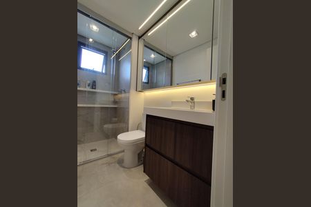 Apartamento à venda com 72m², 2 quartos e 1 vaga Apartamento à venda com 72m², 2 quartos e 1 vagaBanheiro da Suíte