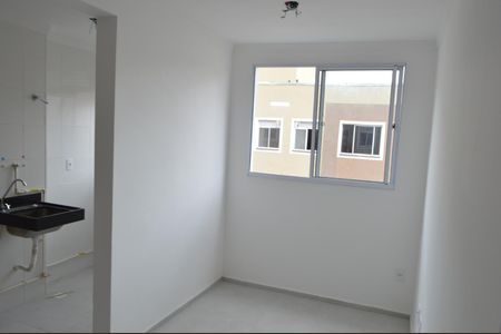 Apartamento à venda com 40m², 2 quartos e sem vaga Apartamento à venda com 40m², 2 quartos e sem vagaSala