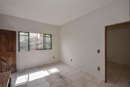 Casa para alugar com 150m², 3 quartos e 2 vagas Casa para alugar com 150m², 3 quartos e 2 vagasSala 2