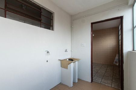 Apartamento para alugar com 76m², 2 quartos e 1 vaga Apartamento para alugar com 76m², 2 quartos e 1 vagaÁrea de Serviço