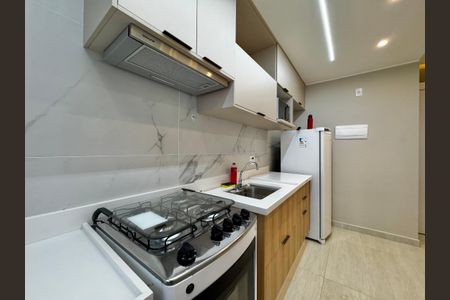 Apartamento à venda com 54m², 2 quartos e 1 vaga Apartamento à venda com 54m², 2 quartos e 1 vagaCozinha e Área de Serviço