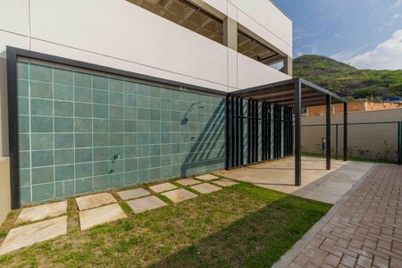 Apartamento à venda com 54m², 2 quartos e 1 vaga Apartamento à venda com 54m², 2 quartos e 1 vagaÁrea Comum Pranchário