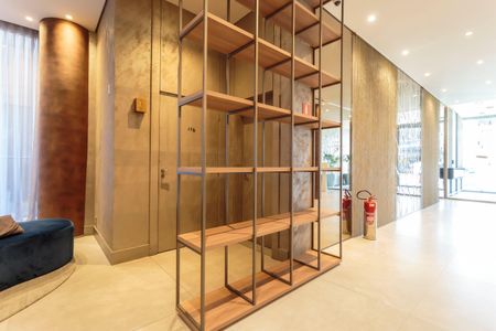 Studio para alugar com 61m², 1 quarto e sem vagaHall social