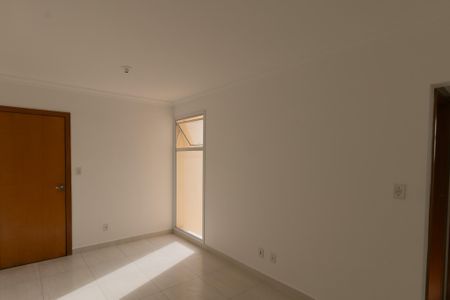Apartamento para alugar com 44m², 2 quartos e 1 vagaSala
