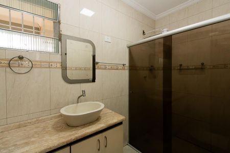 Casa à venda com 330m², 4 quartos e 4 vagasBanheiro