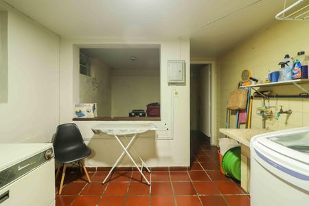 Casa para alugar com 218m², 3 quartos e 2 vagas Casa para alugar com 218m², 3 quartos e 2 vagasÁrea de Serviço