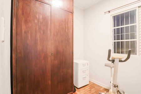 Casa para alugar com 218m², 3 quartos e 2 vagas Casa para alugar com 218m², 3 quartos e 2 vagasQuarto 1