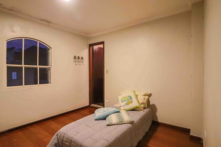 Casa para alugar com 218m², 3 quartos e 2 vagas Casa para alugar com 218m², 3 quartos e 2 vagas Suíte 1