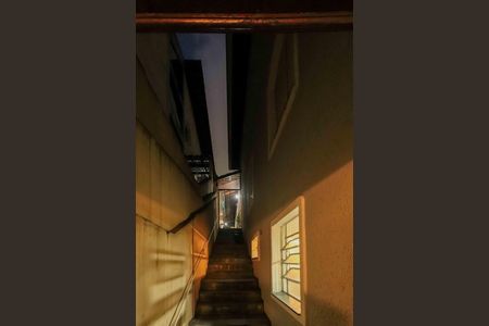 Casa para alugar com 218m², 3 quartos e 2 vagas Casa para alugar com 218m², 3 quartos e 2 vagasCorredor Externo