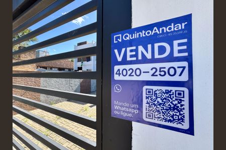 Casa à venda com 152m², 3 quartos e 3 vagasplaquinha fachada