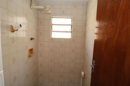 Casa à venda com 225m², 3 quartos e 6 vagasBanheiro da Suíte