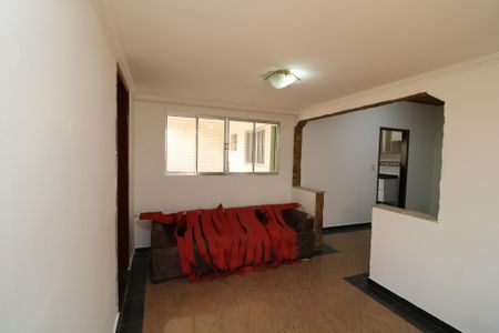 Casa à venda com 225m², 3 quartos e 6 vagasSala