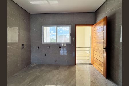 Casa à venda com 152m², 3 quartos e 2 vagas Casa à venda com 152m², 3 quartos e 2 vagasCozinha