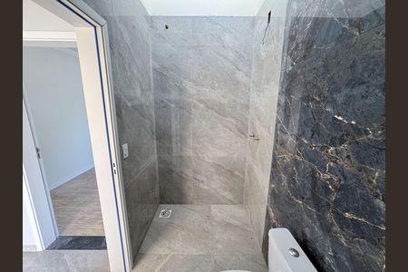 Casa à venda com 152m², 3 quartos e 2 vagas Casa à venda com 152m², 3 quartos e 2 vagasBanheiro Corredor