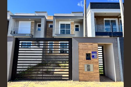 Casa à venda com 129m², 3 quartos e 2 vagasFachada