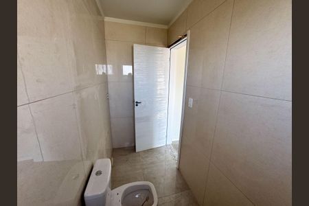 Casa à venda com 129m², 3 quartos e 2 vagasBanheiro do Quarto