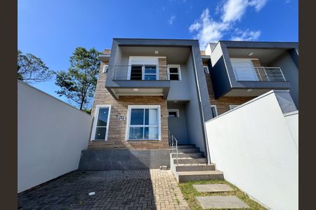 Casa à venda com 129m², 3 quartos e 2 vagasFachada interna