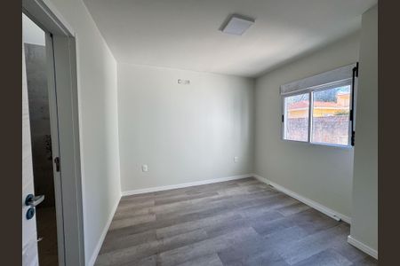 Casa à venda com 129m², 3 quartos e 2 vagasQuarto 2