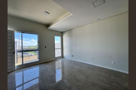 Casa à venda com 129m², 3 quartos e 2 vagasSala