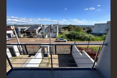 Casa à venda com 129m², 3 quartos e 2 vagas Casa à venda com 129m², 3 quartos e 2 vagasSuíte 1 Sacada