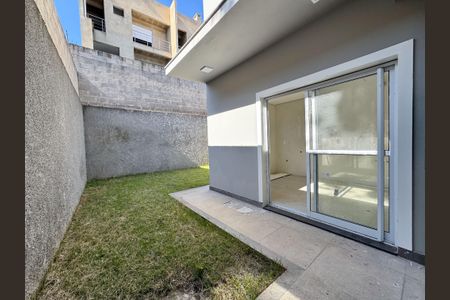 Casa à venda com 129m², 3 quartos e 2 vagas Casa à venda com 129m², 3 quartos e 2 vagasÁrea comum