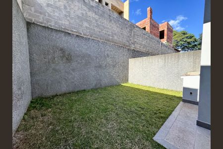Casa à venda com 129m², 3 quartos e 2 vagas Casa à venda com 129m², 3 quartos e 2 vagasÁrea comum