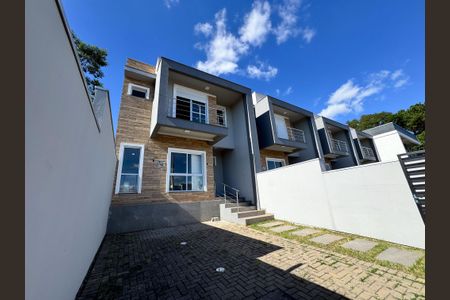 Casa à venda com 129m², 3 quartos e 2 vagas Casa à venda com 129m², 3 quartos e 2 vagasÁrea comum