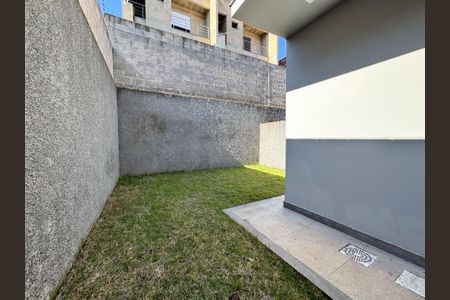 Casa à venda com 129m², 3 quartos e 2 vagas Casa à venda com 129m², 3 quartos e 2 vagasÁrea comum