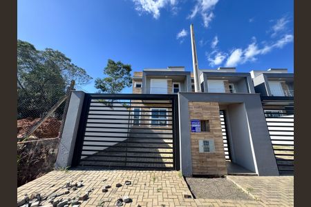 Casa à venda com 129m², 3 quartos e 2 vagas Casa à venda com 129m², 3 quartos e 2 vagasplaquinha fachada instalada