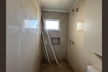 Casa à venda com 129m², 3 quartos e 2 vagasBanheiro Suíte 1