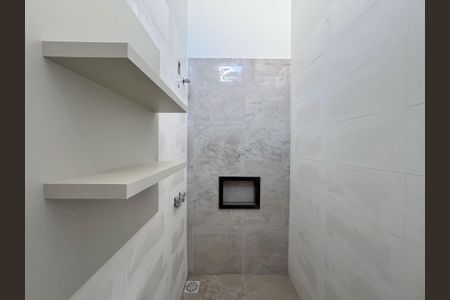 Casa à venda com 129m², 3 quartos e 2 vagasBanheiro Suíte 3