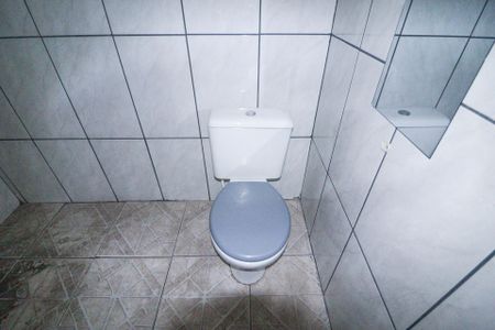 Casa para alugar com 54m², 2 quartos e sem vagaBanheiro