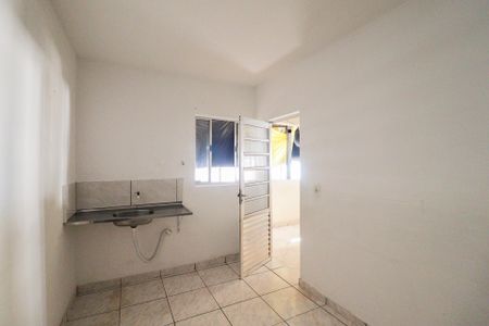 Casa para alugar com 54m², 2 quartos e sem vagaSala/Cozinha