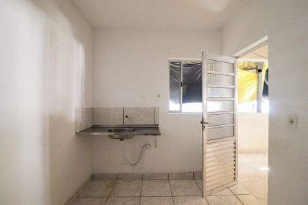 Casa para alugar com 54m², 2 quartos e sem vagaSala/Cozinha