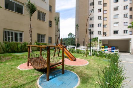 Apartamento para alugar com 32m², 2 quartos e sem vagaÁrea Comum - Playground