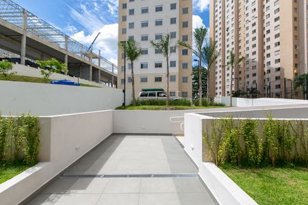 Apartamento para alugar com 32m², 2 quartos e sem vagaÁrea comum / Entrada