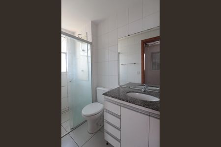 Apartamento à venda com 116m², 3 quartos e 2 vagasBanheiro da Suite