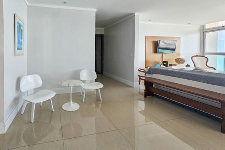 Apartamento para alugar com 180m², 3 quartos e 1 vagaSala