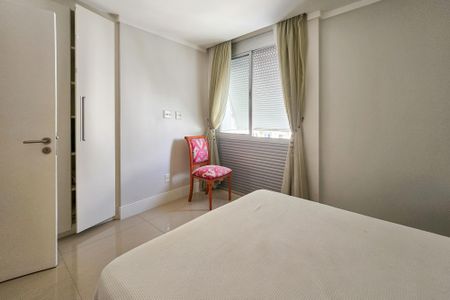 Apartamento para alugar com 180m², 3 quartos e 1 vagaQuarto 2