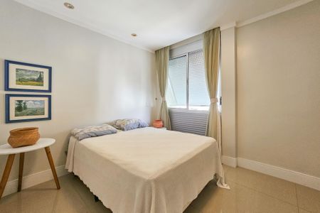 Apartamento para alugar com 180m², 3 quartos e 1 vagaQuarto 1