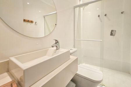 Apartamento para alugar com 180m², 3 quartos e 1 vagaBanheiro 