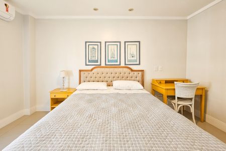 Apartamento para alugar com 180m², 3 quartos e 1 vagaSuíte 1