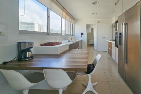 Apartamento para alugar com 180m², 3 quartos e 1 vagaCozinha