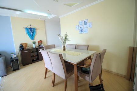 Apartamento à venda com 54m², 2 quartos e 1 vagaSala
