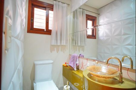 Casa à venda com 313m², 4 quartos e 4 vagasLavabo