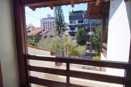 Casa à venda com 313m², 4 quartos e 4 vagasQuarto 2 - Varanda