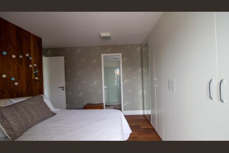 Apartamento à venda com 262m², 2 quartos e 2 vagasSuíte 1