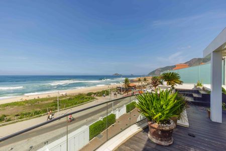 Apartamento à venda com 262m², 2 quartos e 2 vagasVaranda